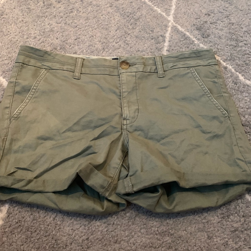 AE midi shorts
